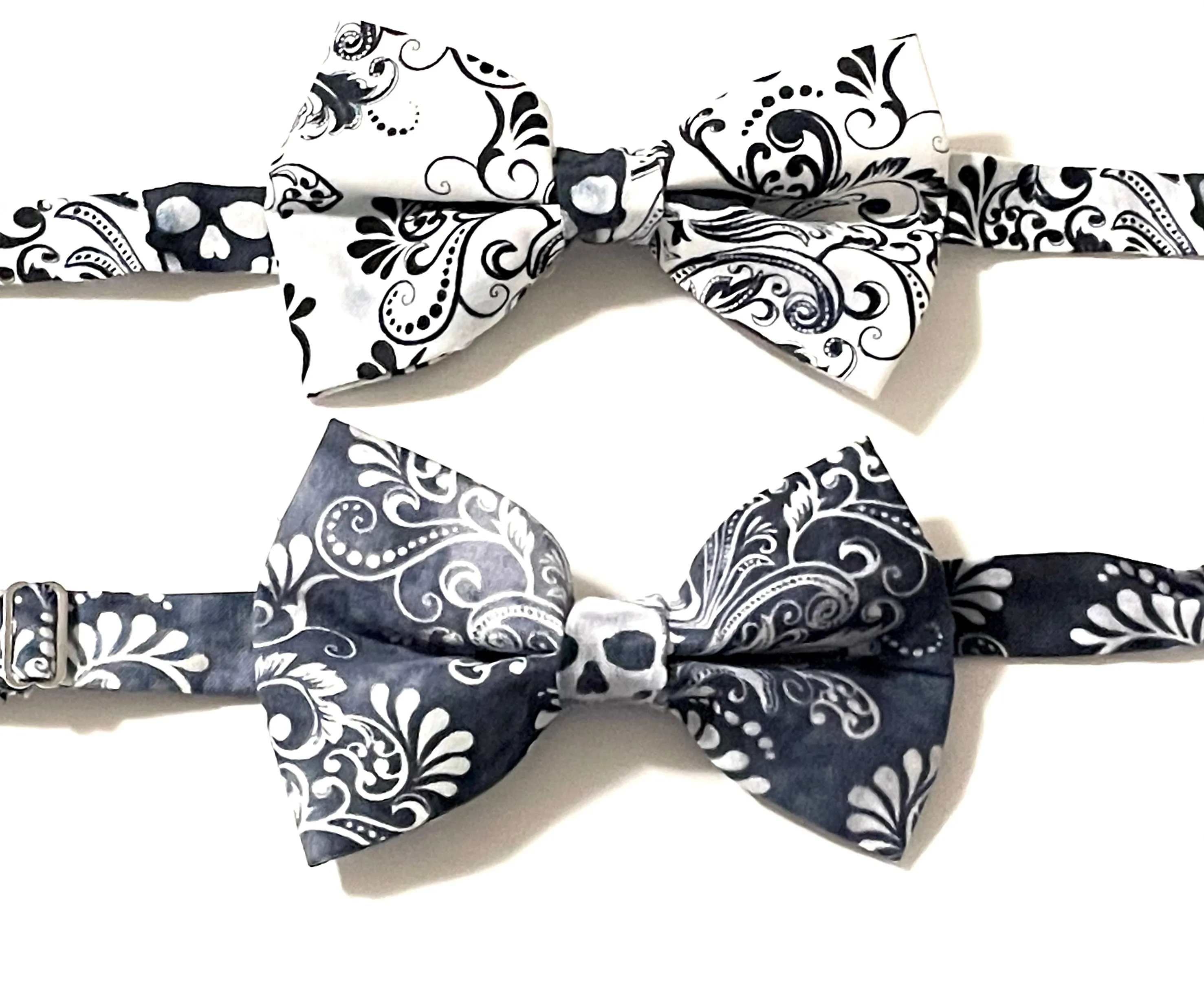 Black Skulls Bow Tie