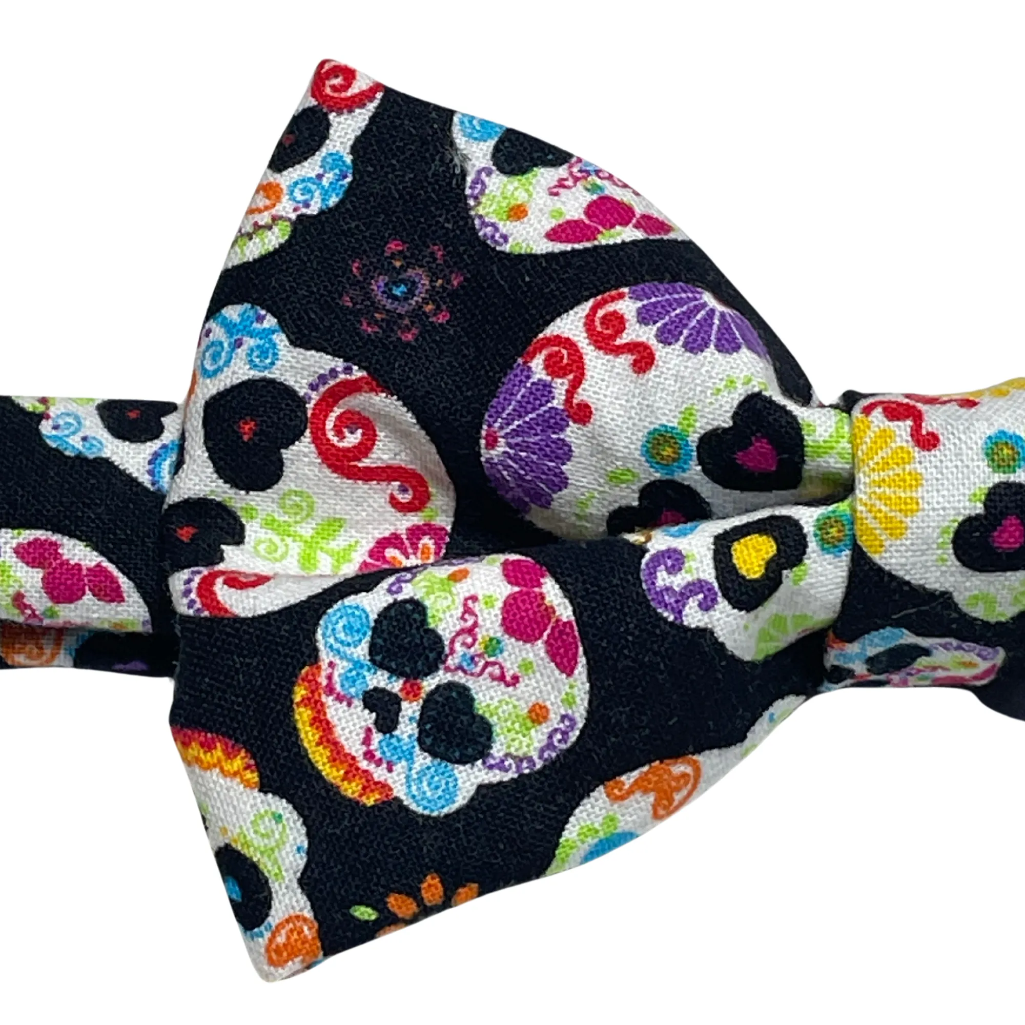 Black Skulls Bow Tie